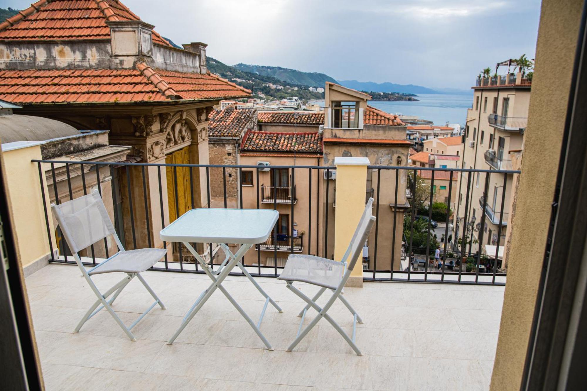 Suite Liberty Cefalù Eksteriør billede